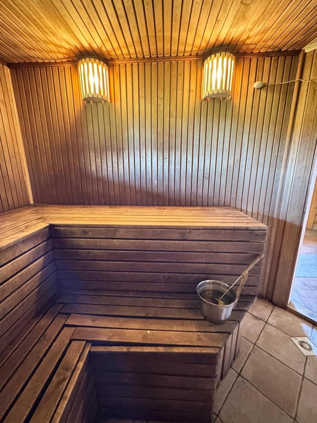 Hotel Vonadzini Stāmeriena Exteriér fotografie