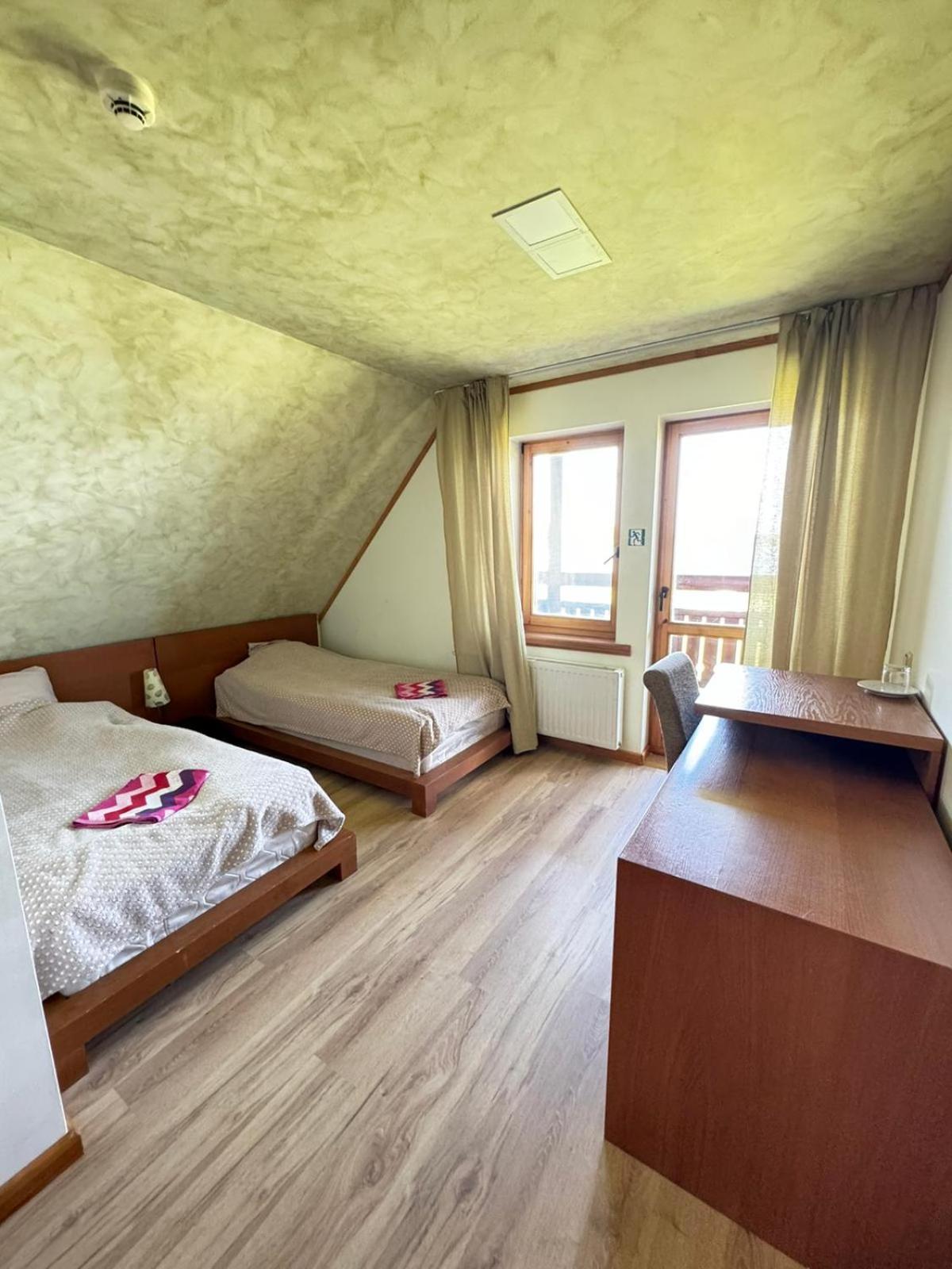 Hotel Vonadzini Stāmeriena Exteriér fotografie
