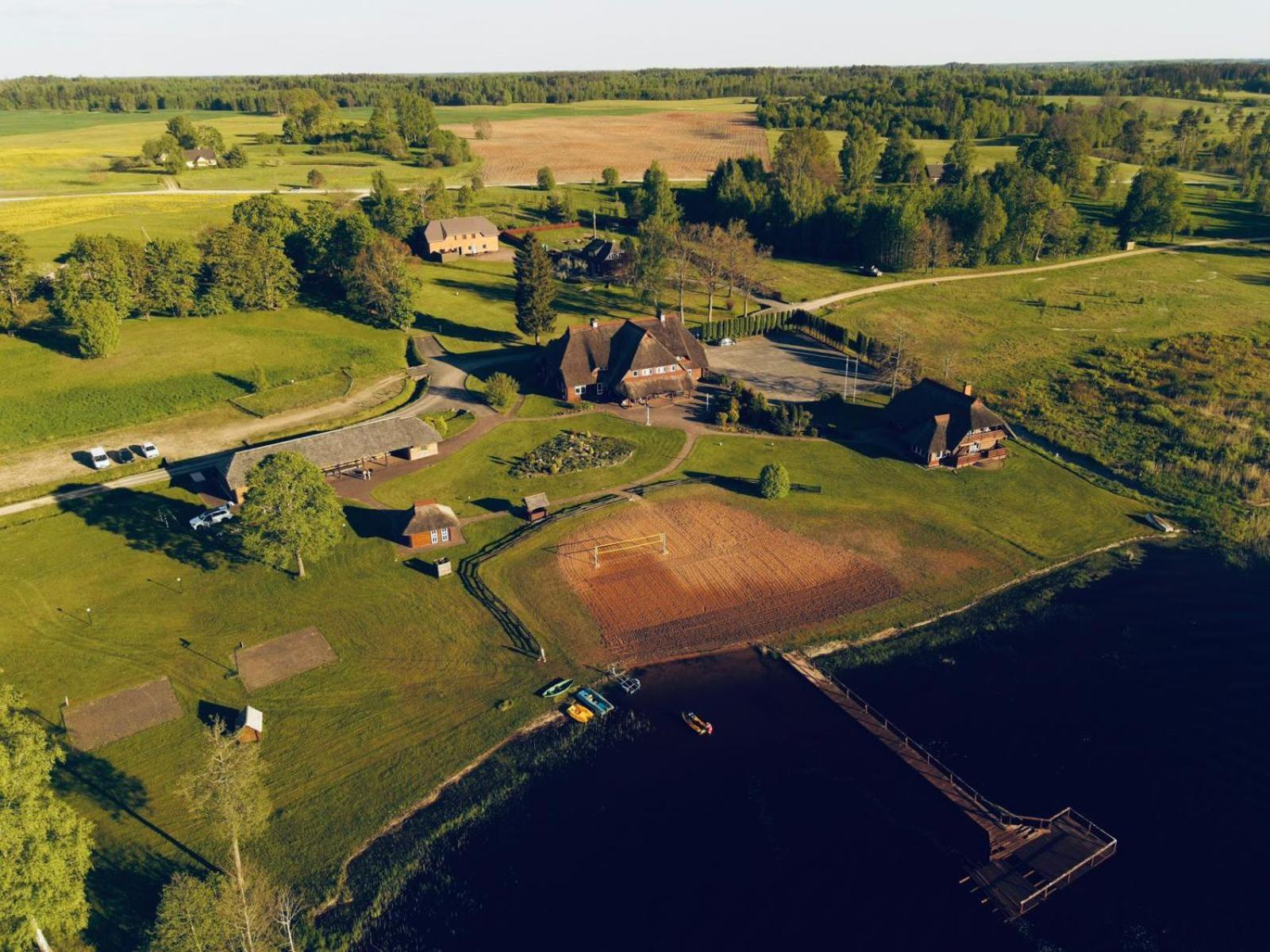 Hotel Vonadzini Stāmeriena Exteriér fotografie
